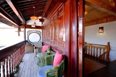 Chongyu Courtyard Inn