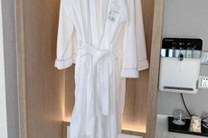 Jianshi Night Pearl Holiday Hotel (Traditional Chinese Medicine Hospital Branch)