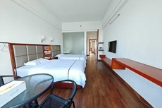 Qjia Ledong Xiangrui Seaview Business Hotel (Longmuwan Branch)