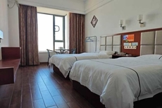 Qjia Ledong Xiangrui Seaview Business Hotel (Longmuwan Branch)