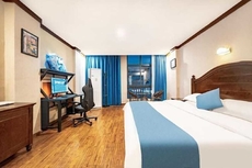 Binjiang Yizhan Hotel