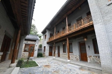 Shijiazhuang Pingshan Golden Benzhai Hotel