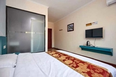 Mengxiang Youth Fashion Hotel (Gaopoyan Pedestrian Street Engineering Institute)