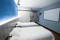 Aishange Home Cinema Hotel (Zhuji Datang Branch)