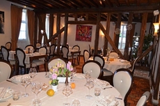 Logis Hotel Le Cheval Blanc
