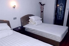 Longwangshan Huanle Inn