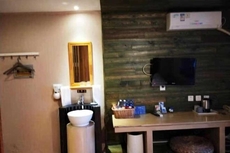 Jiuduo Holiday Hotel