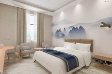 Ewenki Qixin Dun Hotel