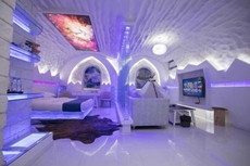 Forest Snow Hotel