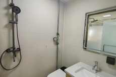 Korla Yalu Business Hotel