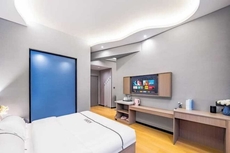 Golden Dragon Hotel (Red River Maitreya Branch)