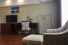 Qiongzhong Runfeng Business Hotel