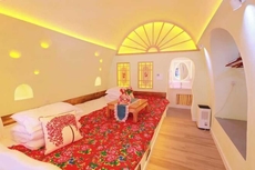 Old Yan'an Cave Dwelling Hotel