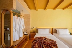 Lugu Lake Mosuo Home Hotel