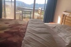 Wuhu Huguang Mountain House Inn