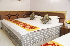 Yichuan Hukou Cuijia Manor Famous House