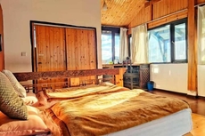 Ziyou Suiyue Design Hostel