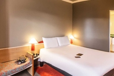 ibis Tarbes Odos