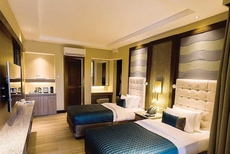 Acuatico Beach Resort