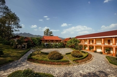 Phoenix Moc Chau Hotel