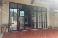 Qixianling Zhongnan Hot Spring Apartment Hotel