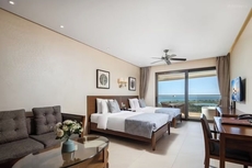 Qionghai Bozha Baiyuewan Zhenru Hotel