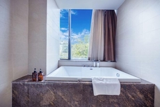 Shilinxuan Holiday Inn (Shilin Scenic Area)