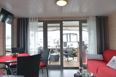 Time out on the Havel - Houseboat nautikhus""