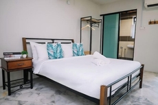 Swing & Pillows @ Seri Kembangan