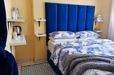 Budget Stays At Olivia Pines Guesthouse