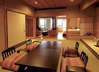 日本の伝統美とモダンテイストを兼ね備えた客室