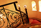 階段ひとつも中世ヨーロッパの雰囲気満点